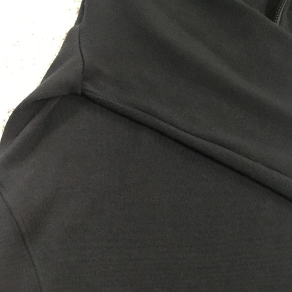 EUC Icebreaker Men’s L 1/4 Zip Thumb holes - Picture 7 of 13